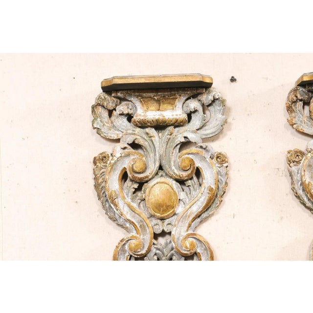 Pair of 18th Century Italian Pierce-Carved Wall Corbels For Sale In Atlanta - Image 6 of 10