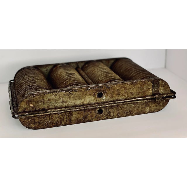 Antique 1890’s Tin Round Bread Four Loaf Baking Pan/Mold. Cool rustic, industrial, shabby chic, farmhouse antique American...