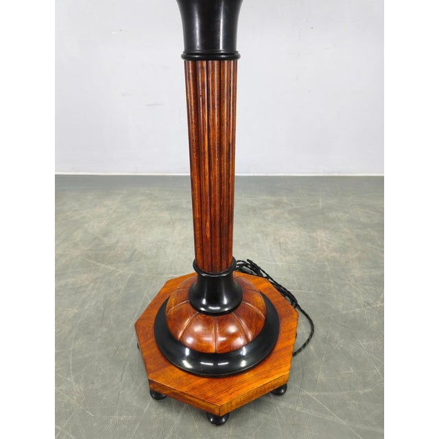 1940s Art Deco Italian Wood and Metal Floor Lamp with Side Table, 1940s For Sale - Image 5 of 17
