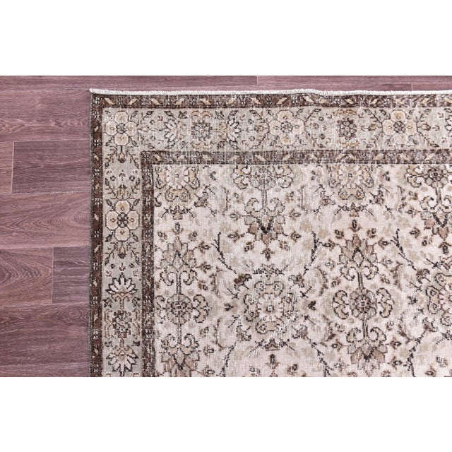 Vintage Turkish Rug, 1960s For Sale - Image 12 of 15