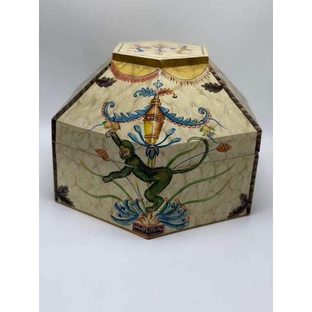 Hollywood Regency Vintage Decorative Box For Sale - Image 3 of 8