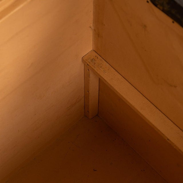 20th Century Courier Trunk in Monogram Canvas from Louis Vuitton, France, 1930 For Sale - Image 10 of 18