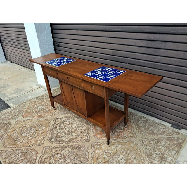 Mid Century Modern Broyhill Brasilia Bar Cart Server. For Sale - Image 11 of 18