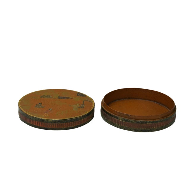 Vintage Handmade Round Brown Golden Scenery Artistic Wood Box For Sale - Image 4 of 9