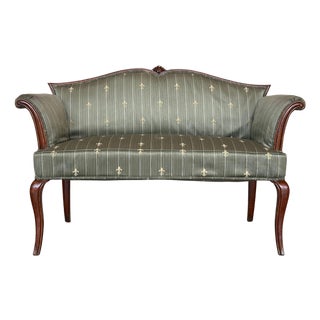 Early 20th Century Carved Mahogany Window Seat For Sale