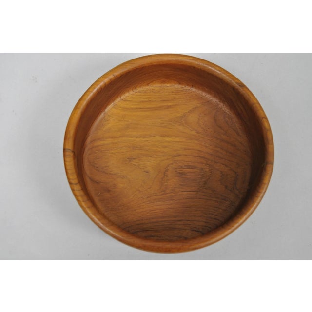 Mid-Century Modern Vintage Mid Century Danish Modern Carved Teak Wood Round Salad Fruit Bowl (B) For Sale - Image 3 of 13