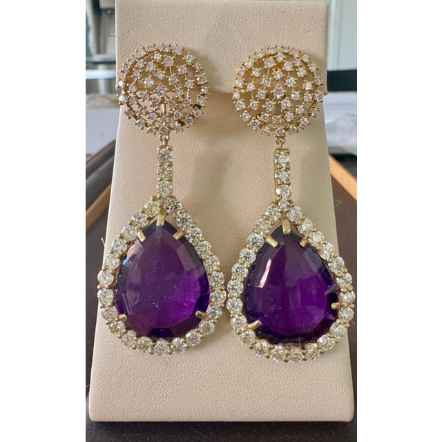 38 Carat Natural Amethyst & 9 Ct Diamond Cocktail Earring, 14 Karat Yellow Gold For Sale In New York - Image 6 of 18