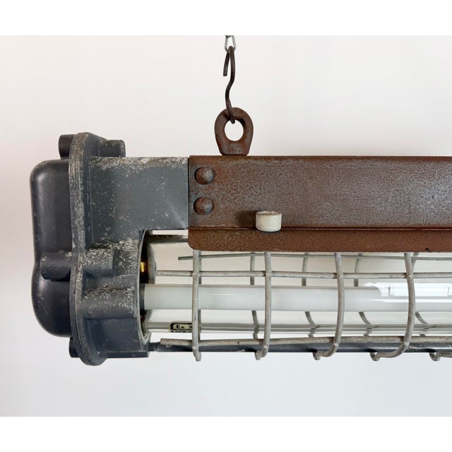 Industrial Grey Hanging Tube Light from Elektrosvit, 1970s For Sale - Image 15 of 18