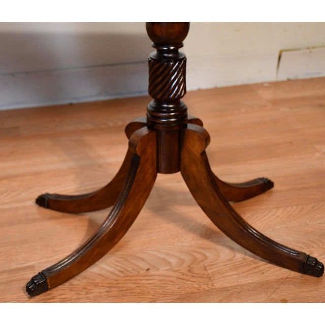 Pair of 1950s English Regency Style Mahogany Pembroke Drop-Leaf Accent Tables For Sale - Image 10 of 14