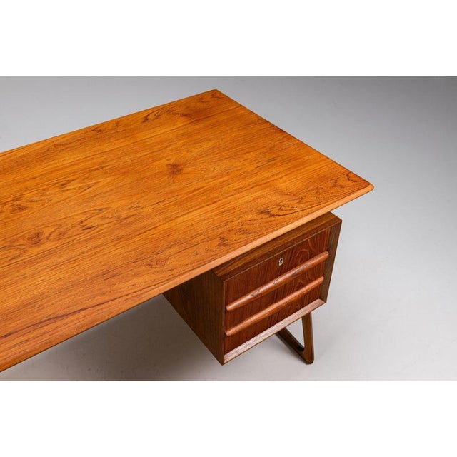 Svend Age Madsen Freestanding Desk in Teak h.p. Hansen Denmark 1960 For Sale - Image 9 of 16