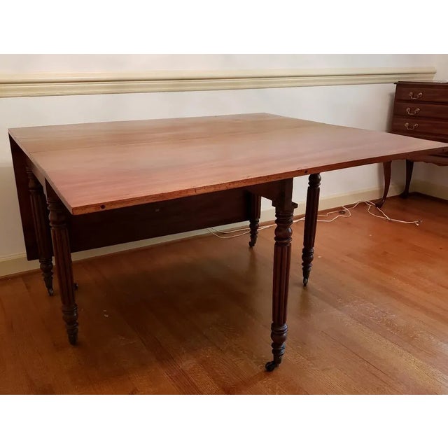 Early 19th Century Early 19th Century Federal Baltimore Drop Leaf Dining Table For Sale - Image 5 of 10