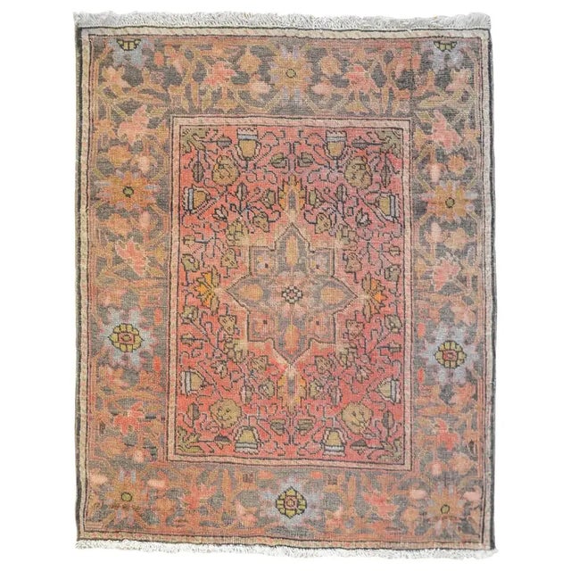 Early 20th Century Sarouk Rug For Sale In Chicago - Image 6 of 6