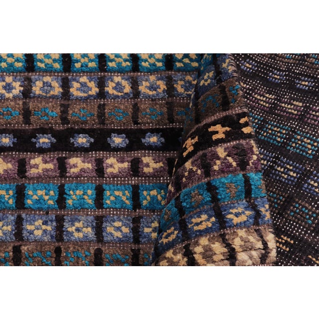 Textile Boho Chic Black/Gold High Low Wool Rug - 4'6'' X 7'0'' For Sale - Image 7 of 9