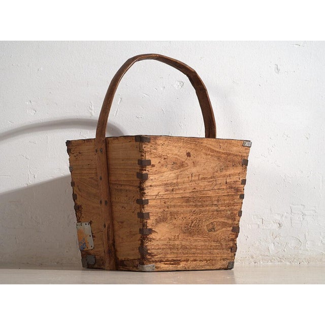Antique Chinese basket (c.1900)Dimensions: Length: 39 cm Depth: 39 cm Height: 63 cmStyle: PrimitiveMaterials and...