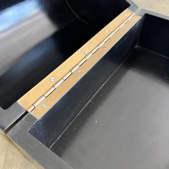 Brown Vintage Tessellated Horn Dome Top Box For Sale - Image 8 of 9