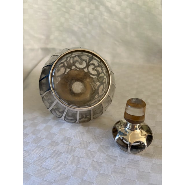 Art Nouveau Early 20th Century Sterling Silver Overlay Art Nouveau Perfume Bottle For Sale - Image 3 of 11