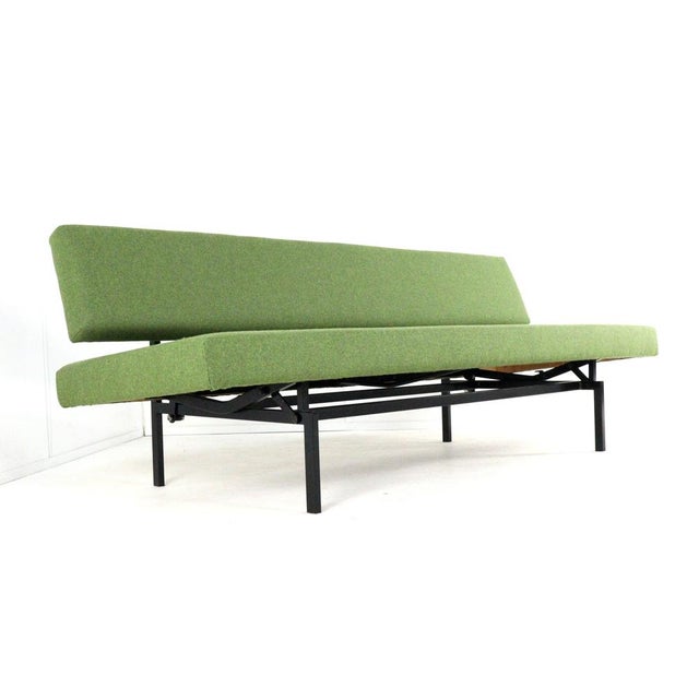 No. 540 Sofa by Gijs van der Sluis, 1960s, in Restored conditions. Designed 1960 to 1969
