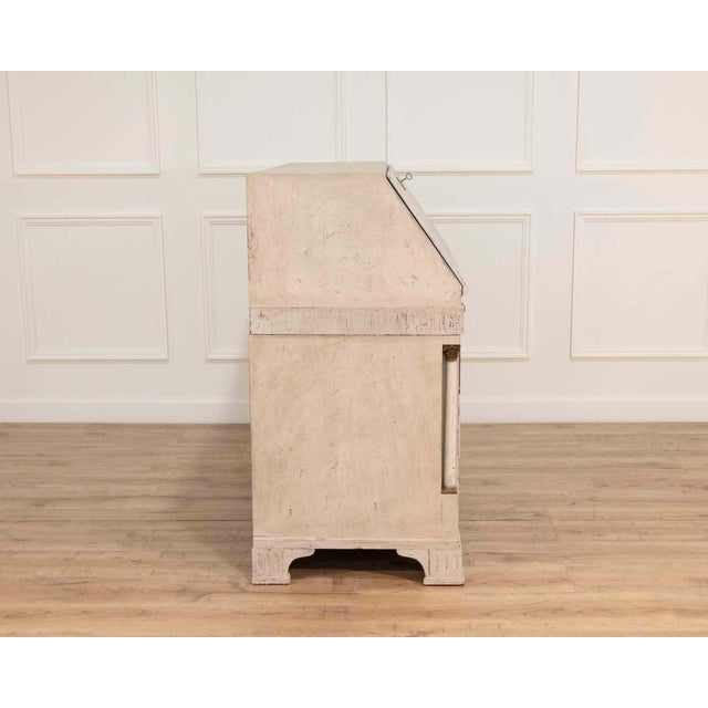 Gustavian (Swedish) 19th-Century Swedish Bureau With Carved Columns And Blue-Painted Interior For Sale - Image 3 of 13