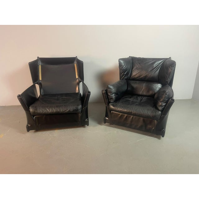Very exclusive ‘labelled’ set of two Cassina ‘Viola d’Amore’ Lounge Chairs. This piece of art is designed by Piero di...