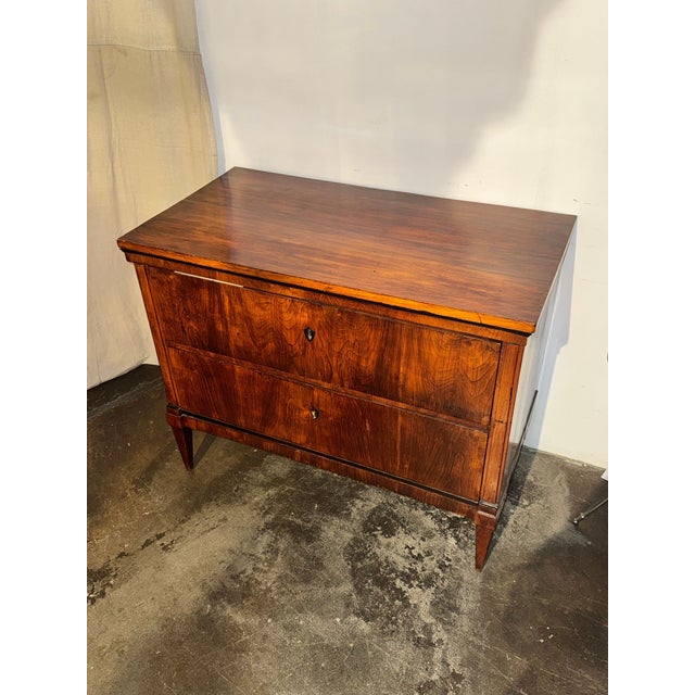 Biedermeier 19th C. German Biedermeier Walnut Commode For Sale - Image 3 of 6