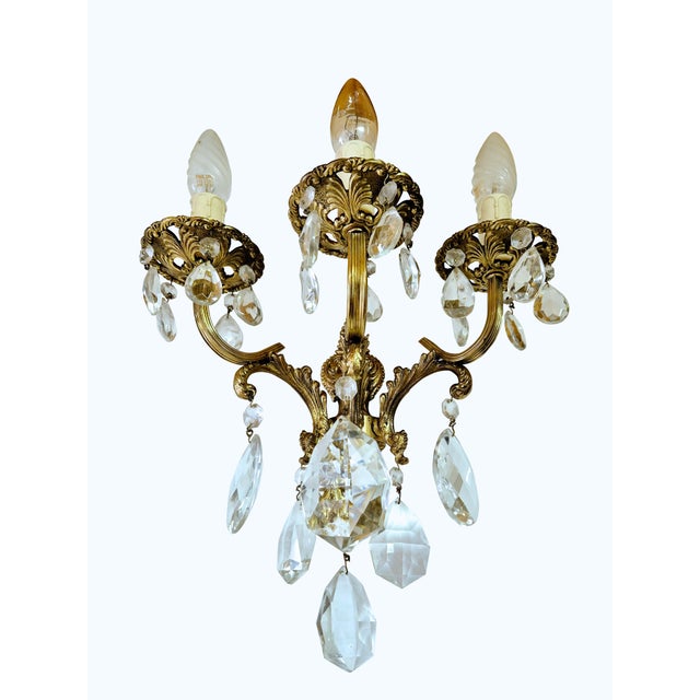 Bronze and Crystal Wall Lamps in the style of King Umberto of Savoy, 1890s, Set of 2 For Sale - Image 9 of 11