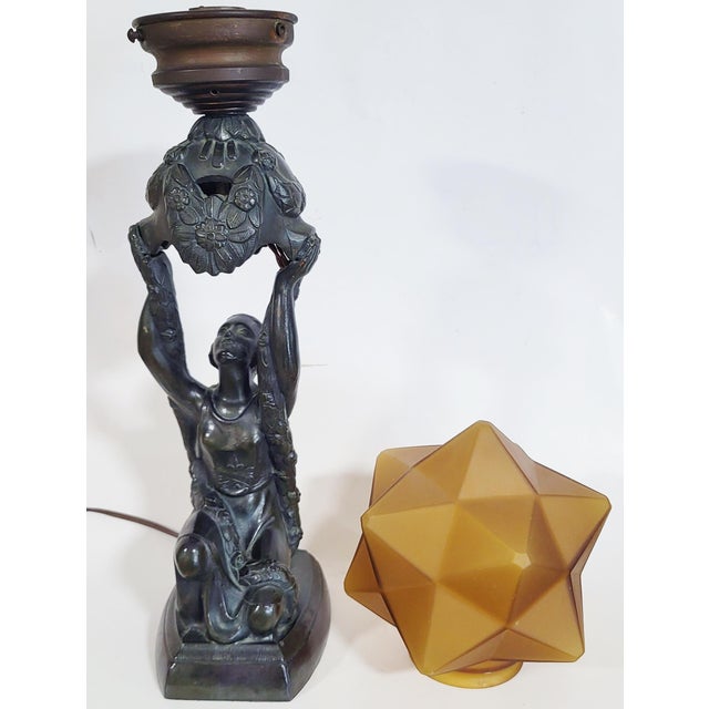 1920's American Art Noveau Bronzed Metal & Stained Glass Shade Lamp ...