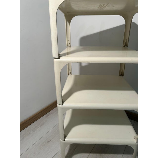 Demetrio 45 Stackable Coffee Tables in White ABS by Vico Magistretti for Artemide, 1970s, Set of 4 For Sale - Image 10 of 14