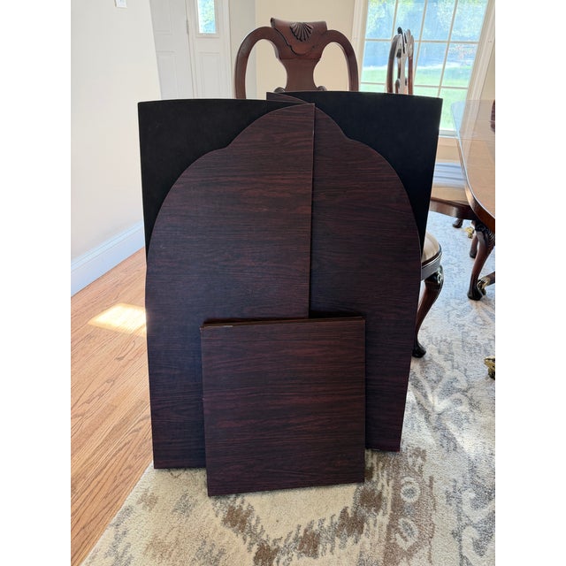 1980s Baker Historic Charleston Mahogany Dining Table w/ 2 Leaves & 6 Shield-Back Chairs For Sale - Image 17 of 17