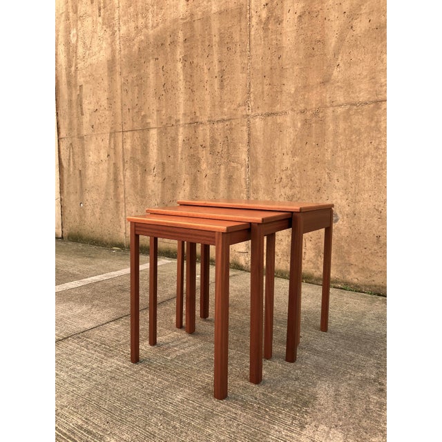 Mid-Century British Nesting Tables in Teak from McIntosh, 1970s, Set of 3 For Sale - Image 10 of 11