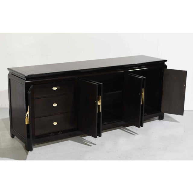 1970s Chin Hua Buffet Sideboard Raymond Sobota for Century Furniture For Sale - Image 9 of 12