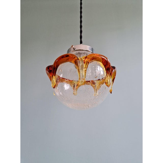 Metal Space Age Pendant Lights in Blown and Bubbled Murano Glass, 1970s, Set of 2 For Sale - Image 7 of 14
