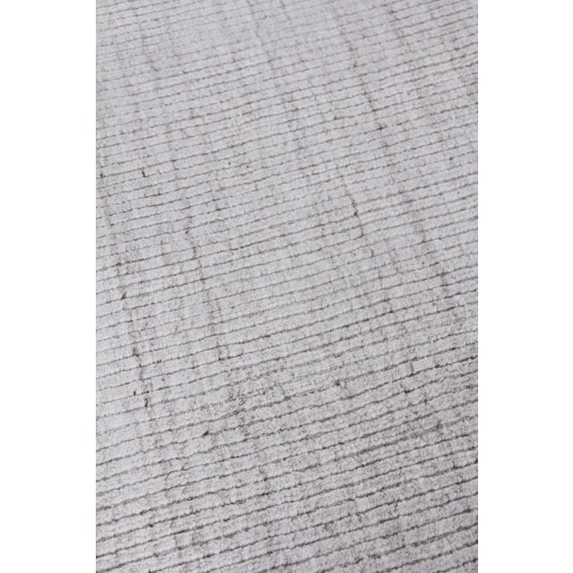 Transitional Hamm Hand loom Wool/Viscose Silver Rug-10'x14" For Sale - Image 3 of 8