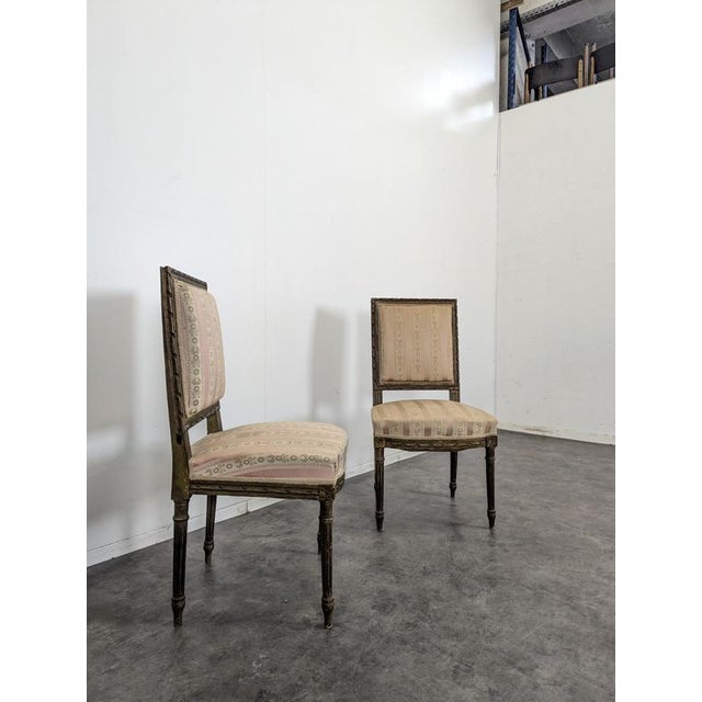 Louis XVI Armchairs with Painted Decoration, Set of 2, in Very Good conditions.