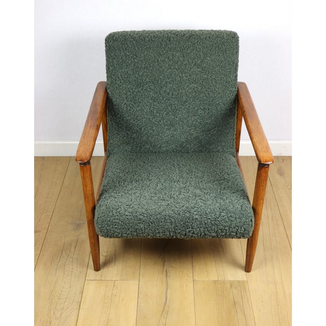 Textile GFM-142 Chair in Olive Fleshy Bouclé attributed to Edmund Homa, 1970s For Sale - Image 7 of 12