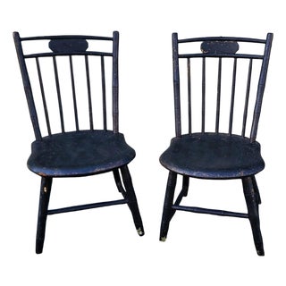 19Thc Children's Windsor Chairs in Original Paint For Sale