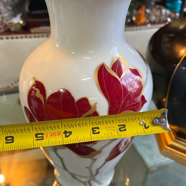 Vintage Ceramic Okura China, Inc White Vase With Red Flowers, Box Included For Sale - Image 4 of 9