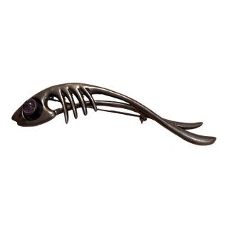Taxco Sterling Silver Abstract Fish Pin Amethyst Stone Eye Sigi Pineda For Sale