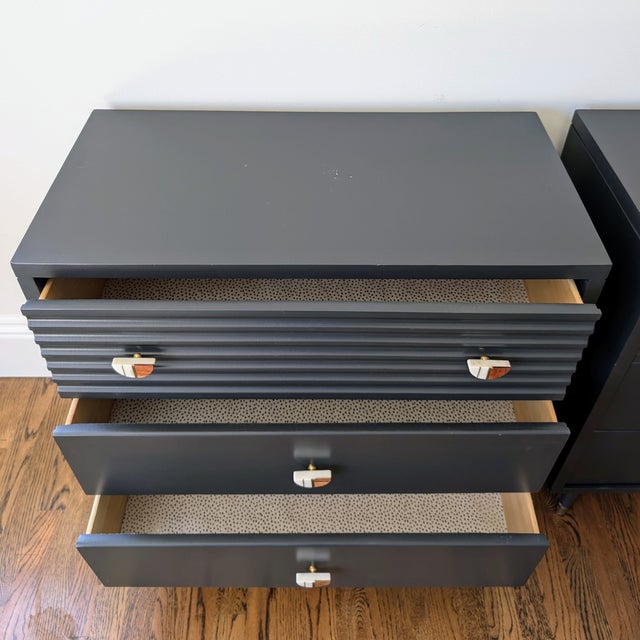 Mid-Century Modern Black Mid-Century Dresser For Sale - Image 3 of 7