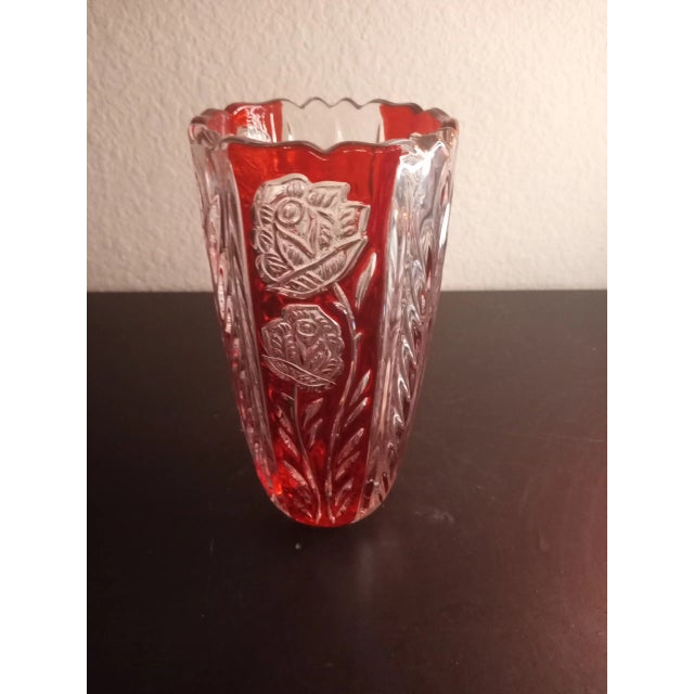 1980s 1980s Crystal Clear Germany Red Floral Cut to Clear Crystal Vase For Sale - Image 5 of 6