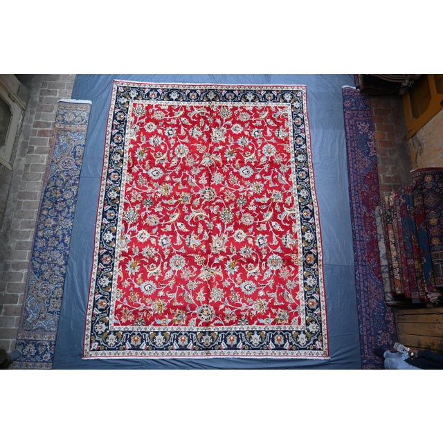 1960s 1960s Bold Persian Isfahan Rug For Sale - Image 5 of 7
