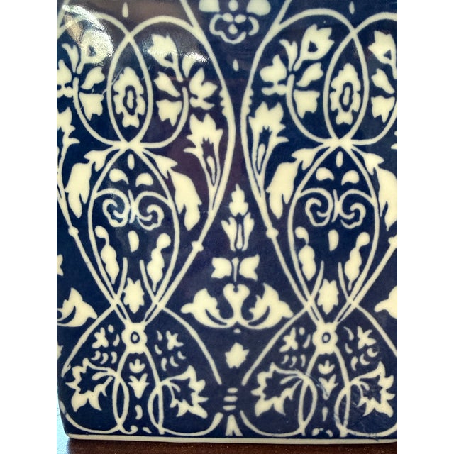 Mid 20th Century Mid 20th Century Ralph Lauren Cobalt Blue & White Chinoiserie Ceramic Table Lamps – Pair For Sale - Image 5 of 7