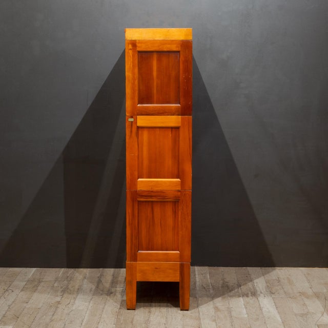 Brown Antique Globe Wernicke 3 Stack Lawyer's Bookcase c.1910-1930 For Sale - Image 8 of 11