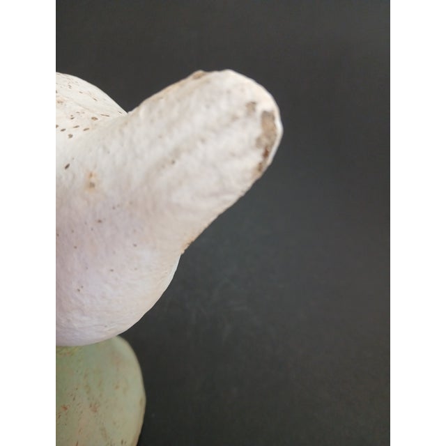 Antique White 1950s Chicken Yard Art Garden Door Stop Concrete Cottage Farmhouse Flaw Broken Beak For Sale - Image 8 of 9