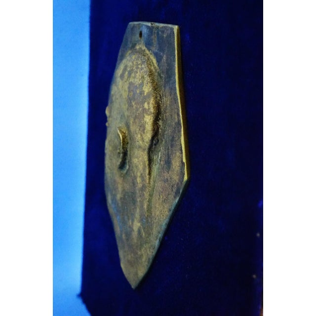 20th Century Gilded Bronze Plaque Sculpture with Bas-Relief Face of Benito Mussolini from Dux For Sale - Image 12 of 18