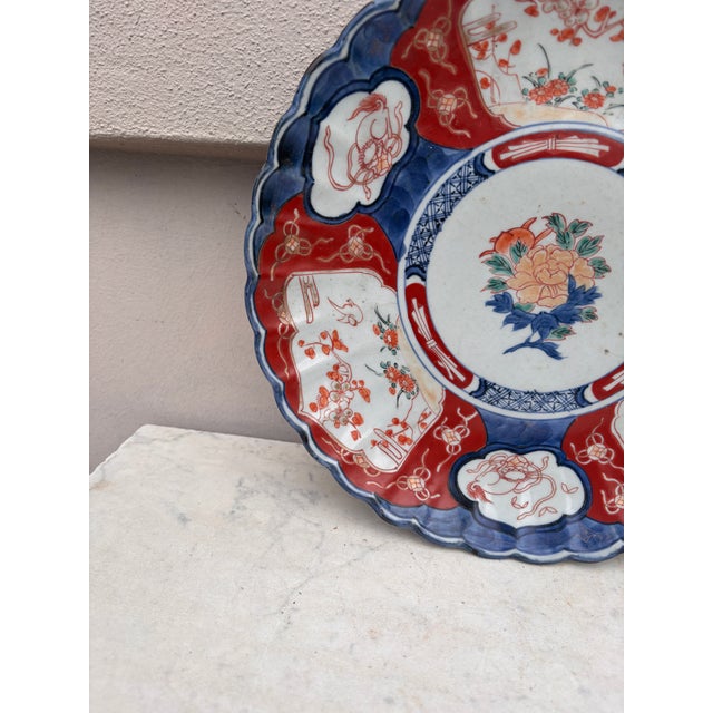 Imari Porcelain 19th Century Japanese Imari Platter Charger For Sale - Image 4 of 5