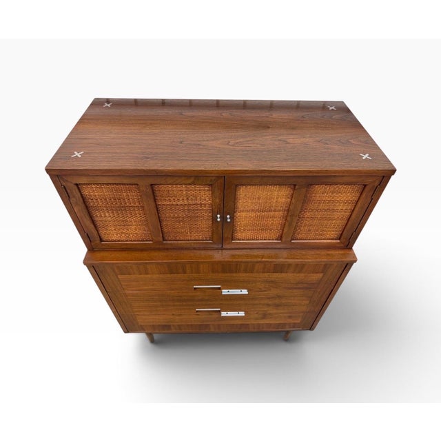 1960s Mid-Century Modern American of Martinsville Accord Walnut High Chest For Sale - Image 5 of 12
