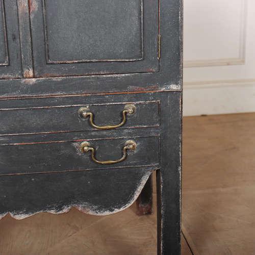 18th Century English Bedside Cabinet For Sale - Image 5 of 11