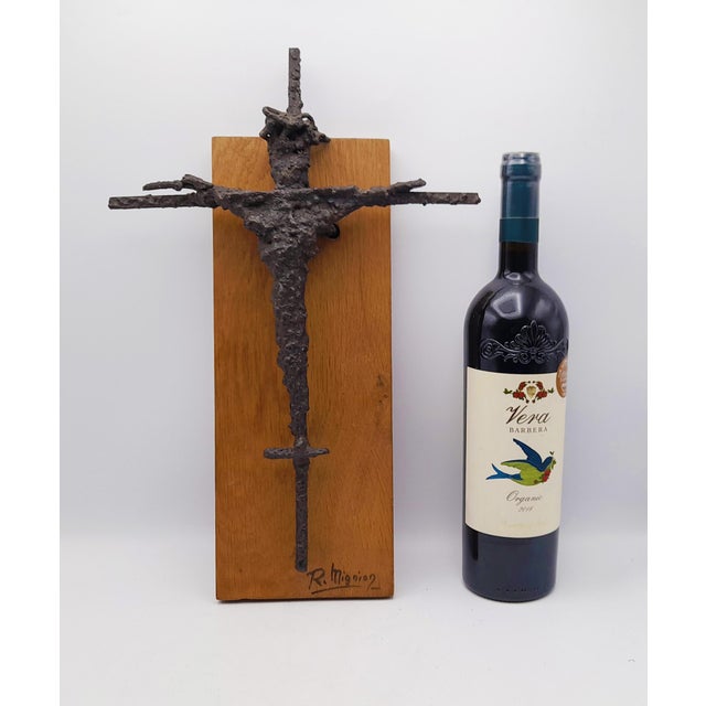 Brutalist Sculpture Crucifix by René Mignion, France, 1967 For Sale - Image 12 of 18