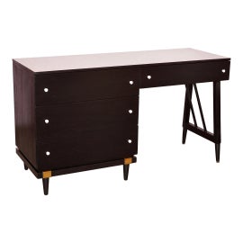Example of Mid-Century Modern Desks