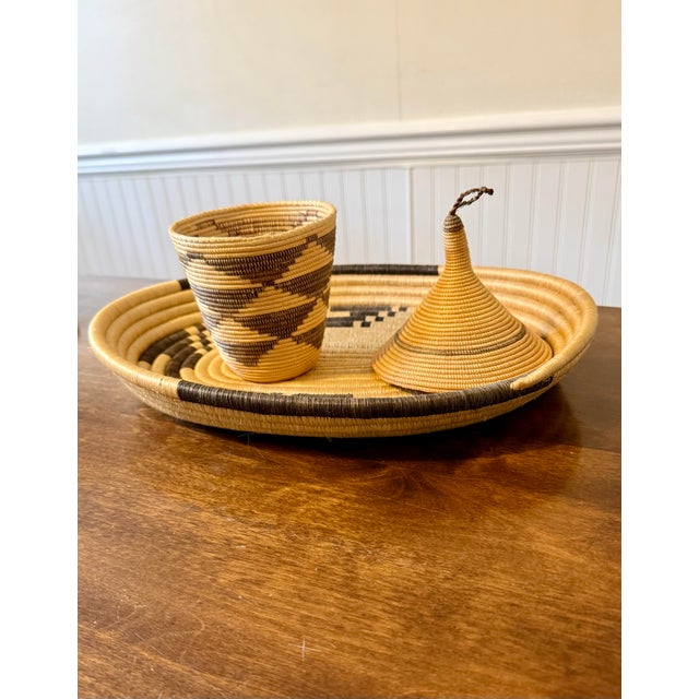Rwandan Tutsi Woven Basket With Large Tray For Sale - Image 6 of 12
